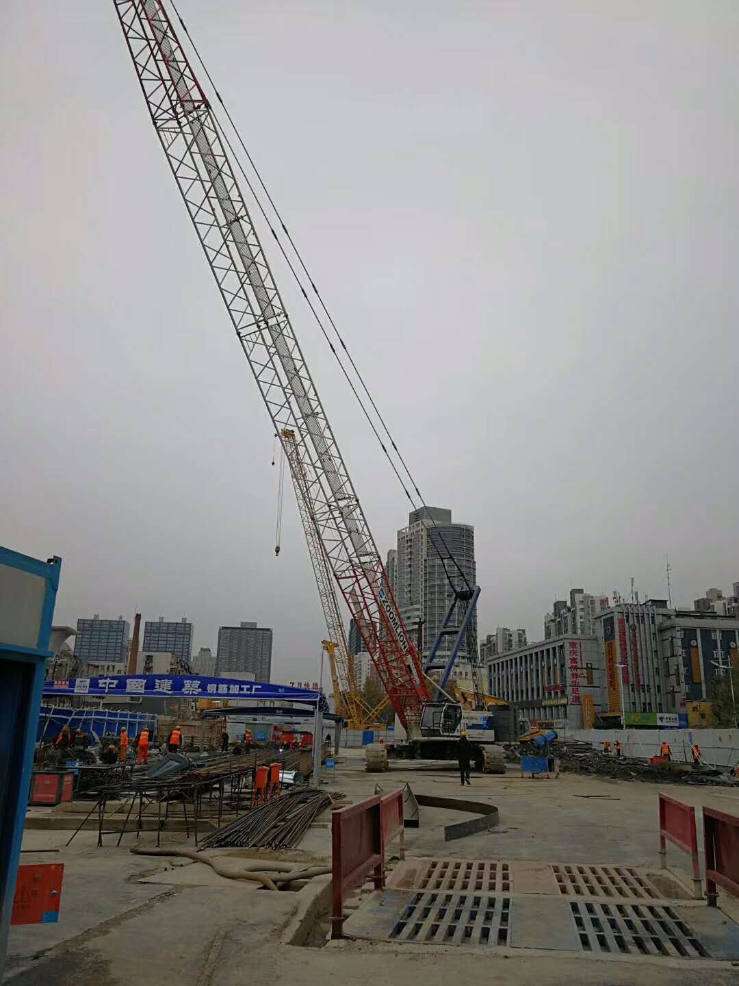 [出租] 中联重科 QUY260 260吨