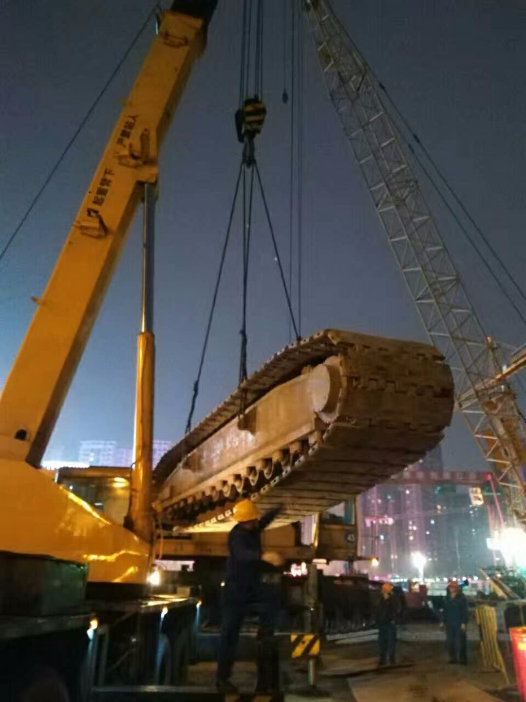 [出租] 徐工 QUY260 260吨