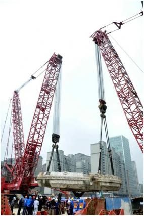 集团资产公司武汉地铁7号线越江隧道盾构吊装工程开工