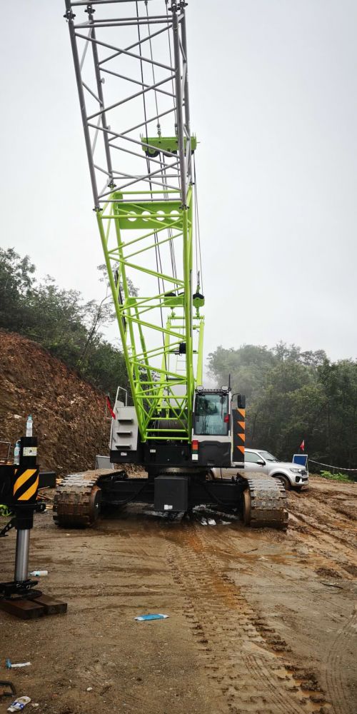 [出租] 中联重科 ZCC850V 85吨