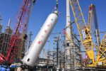 2000吨、1250吨、700吨、280吨履带式起重机联袂登场，“超速”前行