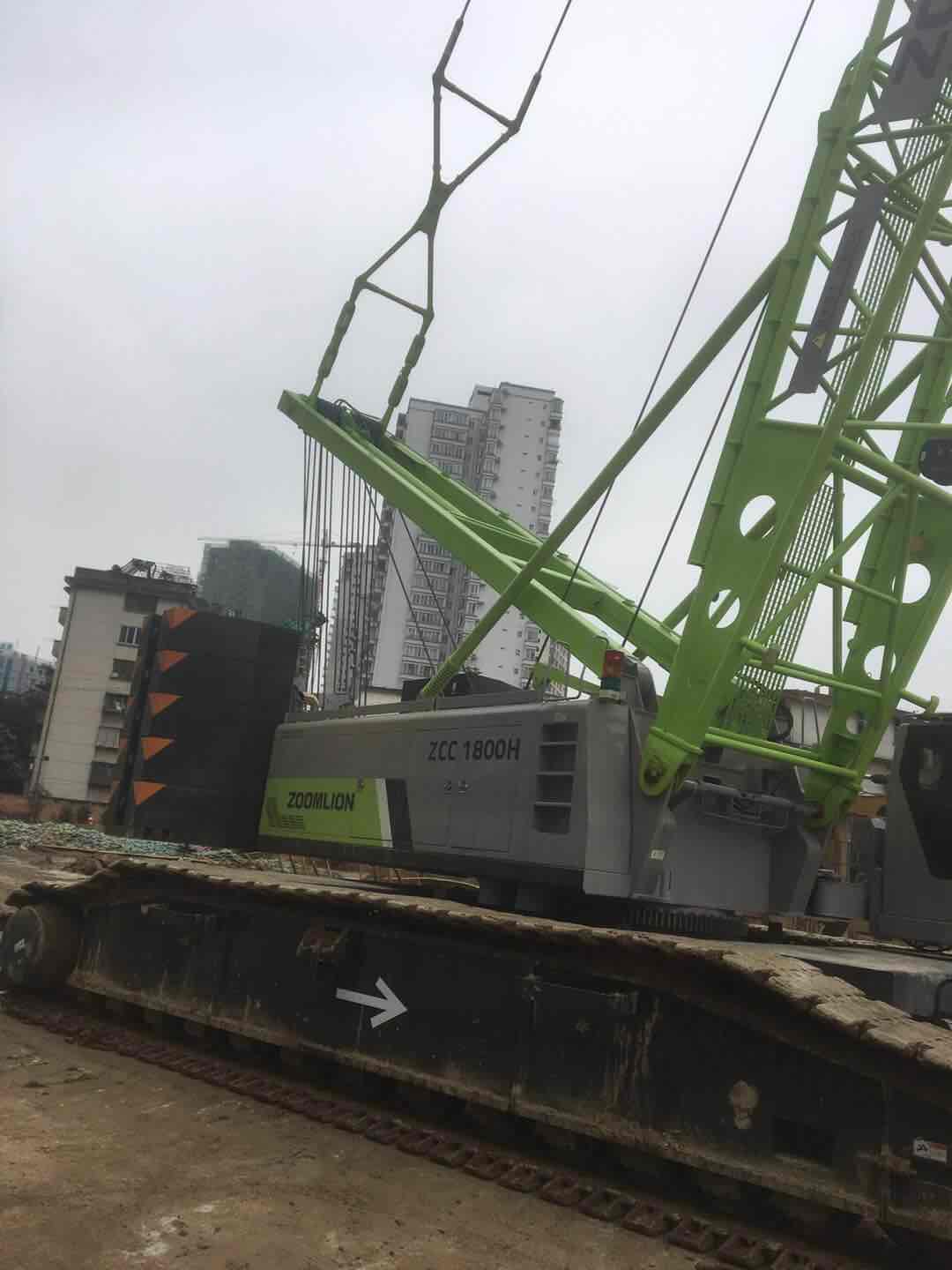 [出租]中联重科-ZCC1800H-180吨