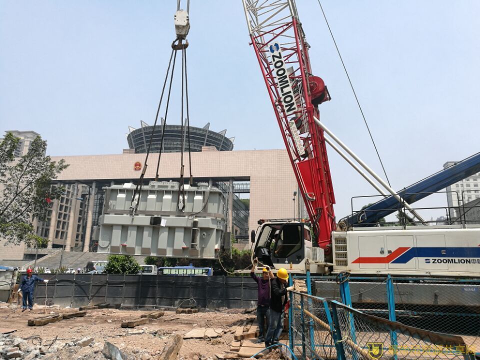 [出租] 中联重科 QUY260 260吨