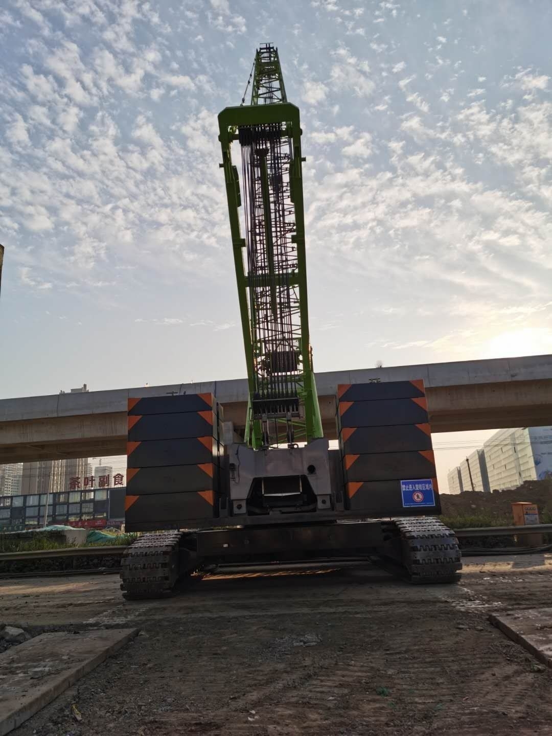 [出租] 中联重科 ZCC2000 200吨