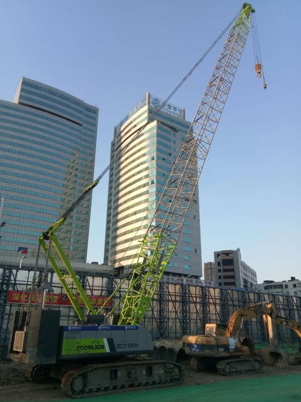[出租] 中联重科 ZCC1000H 100吨